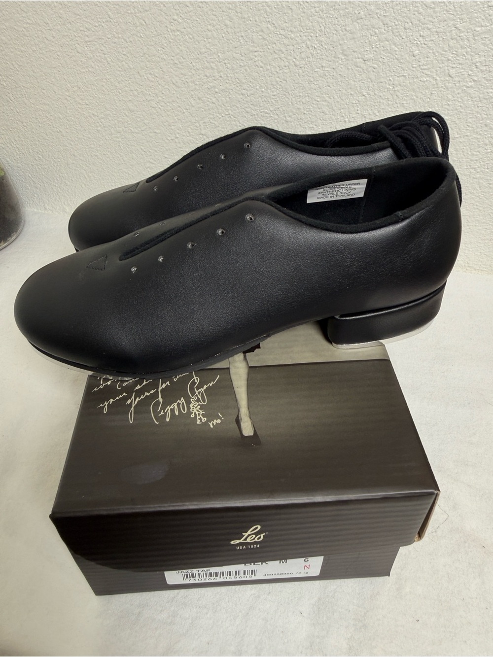 Leo Women's Black Lace-Up Jazz Tap Shoes NIB